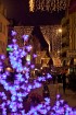 Kopš 1570. gada Strasbūrā darbojas Ziemassvētku svētku tirdziņi un pilsēta kļūst par šo svētku galveno centru. Foto: www.noel.strasbourg.eu 16