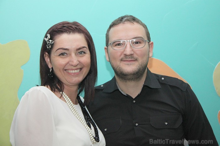 Starptautiskā tūroperatora «GoAdventure Latvija» mārketinga vadītāja Elīna Reisone un virziena menedžers Deniss Čeļapins 85591