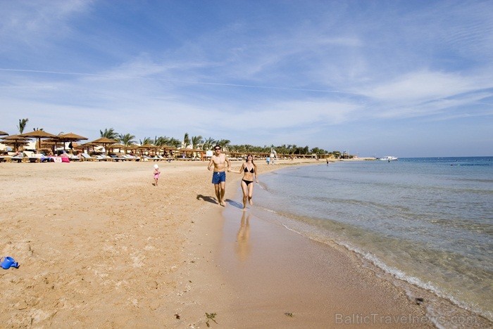 Hurgada ir Ēģiptes vispasakainākais kūrorts un tūrisma centrs, kas atrodas Sarkanās jūras krastos. Foto: www.sunrisehotels-egypt.com Hurgada ir Ēģiptes vispasakainākais kūrorts un tūrisma centrs, kas atrodas Sarkanās jūras krastos. Foto: www.sunrisehotels-egypt.com 85732