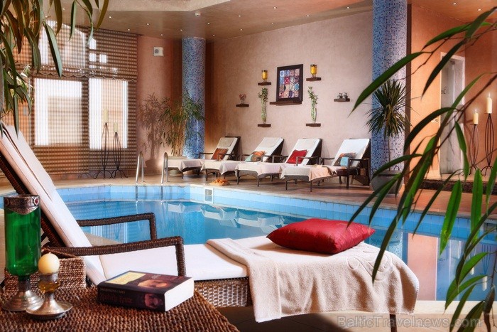 Hurgada ir Ēģiptes vispasakainākais kūrorts un tūrisma centrs, kas atrodas Sarkanās jūras krastos. Foto: www.sunrisehotels-egypt.com Hurgada ir Ēģiptes vispasakainākais kūrorts un tūrisma centrs, kas atrodas Sarkanās jūras krastos. Foto: www.sunrisehotels-egypt.com 85739