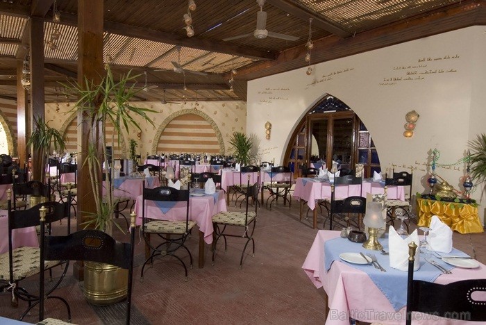 Hurgada ir Ēģiptes vispasakainākais kūrorts un tūrisma centrs, kas atrodas Sarkanās jūras krastos. Foto: www.sunrisehotels-egypt.com Hurgada ir Ēģiptes vispasakainākais kūrorts un tūrisma centrs, kas atrodas Sarkanās jūras krastos. Foto: www.sunrisehotels-egypt.com 85740