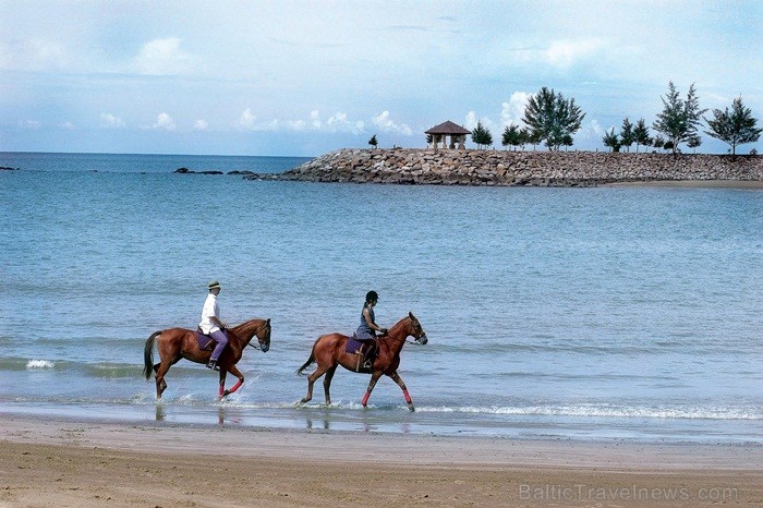 Bruneja ir sultanāts Āzijas dienvidos Borneo salas ziemeļrietumu daļā un šīs valsts galvaspilsēta ir Bandarseribegavana. Foto: www.bruneitourism.trave 85933