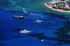 Kaimanu Salas ir vienas no vadošajām niršanas tūristu ceļamērķiem pasaulē, kas atrodas Karību jūras rietumos un ir Lielbritānijas aizjūras teritorija. 12