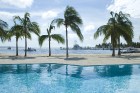 Kaimanu Salas ir vienas no vadošajām niršanas tūristu ceļamērķiem pasaulē, kas atrodas Karību jūras rietumos un ir Lielbritānijas aizjūras teritorija. 18