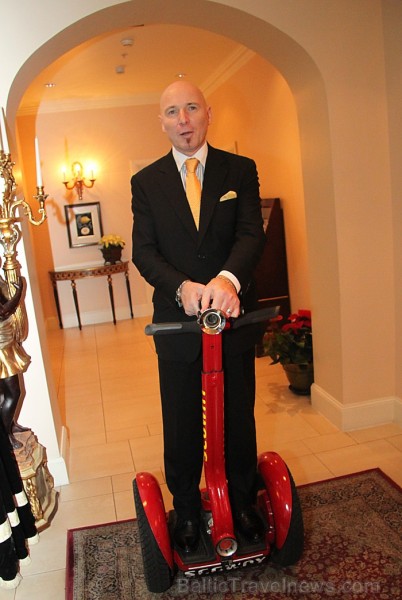 Bernhard Loew, viesnīcas «Grand Palace Hotel Rīga» vadītājs un Gada cilvēks tūrismā 2011, nominācijā «Uzņēmējs naktsmītņu biznesā 2011» 86075