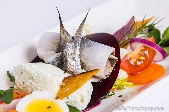 Burvīgi ēdieni no zivju restorāna «Le Dome». Foto: www.zivjurestorans.lv 86271