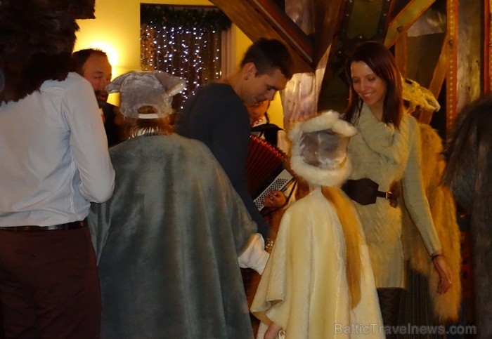 2012. gada 18. decembrī restorānā «Pie Kristapa Kunga» viduslaiku noskaņā tika svinētas Kristapa dienas. Foto: www.piekristapa.lv 86567