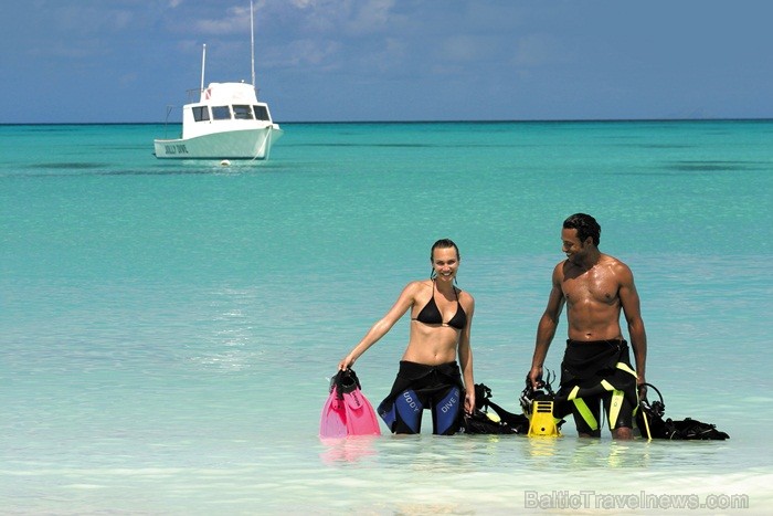 Antigva un Barbuda ir saulaina valsts Karību jūrā un valsts teritorijā ir trīs salas - Antigva, Barbuda un neapdzīvotā Redonda. Foto: Antigua & Barbud 86824