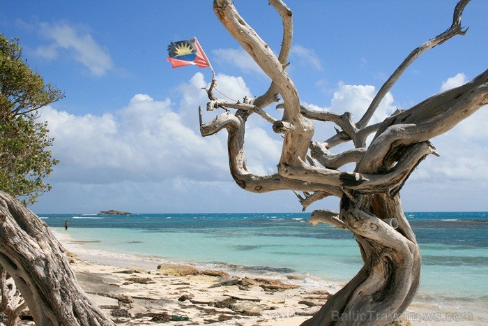 Antigva un Barbuda ir saulaina valsts Karību jūrā un valsts teritorijā ir trīs salas - Antigva, Barbuda un neapdzīvotā Redonda. Foto: Antigua & Barbud 86842