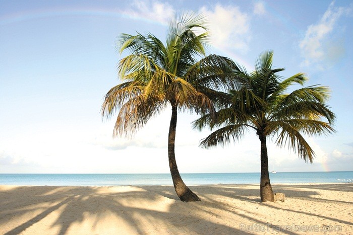 Antigva un Barbuda ir saulaina valsts Karību jūrā un valsts teritorijā ir trīs salas - Antigva, Barbuda un neapdzīvotā Redonda. Foto: Antigua & Barbud Antigva un Barbuda ir saulaina valsts Karību jūrā un valsts teritorijā ir trīs salas - Antigva, Barbuda un neapdzīvotā Redonda. Foto: Antigua & Barbud 86843