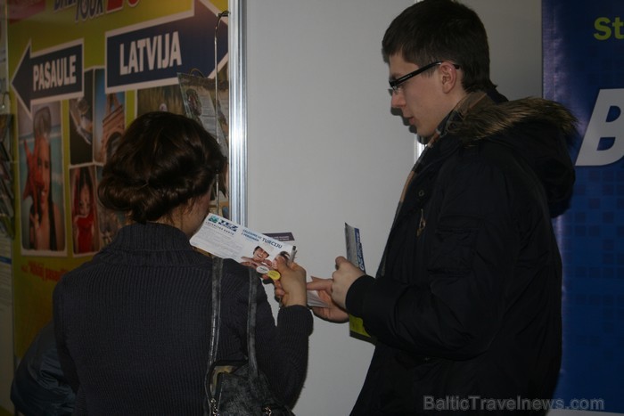 Balttour tūrisma izstādes pēdējā diena - noskaidroti laimīgie loteriju uzvarētāji, iegādāti labumi no Latvijas laukiem un izvēlēti sapņu ceļojumi. www Balttour tūrisma izstādes pēdējā diena - noskaidroti laimīgie loteriju uzvarētāji, iegādāti labumi no Latvijas laukiem un izvēlēti sapņu ceļojumi. www 88011