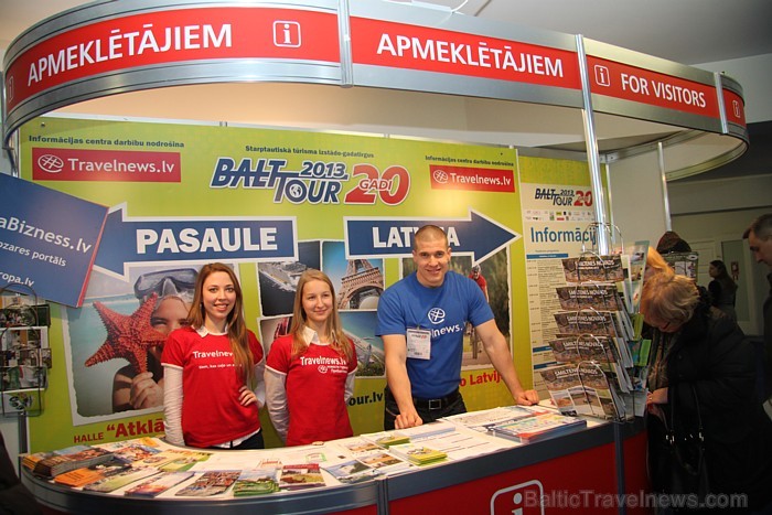BalticTravelnews.com komanda tūrisma izstādē «Balttour 2013» (8.02-10.02.2013). Foto sponsors: GoAdventure.lv 88478