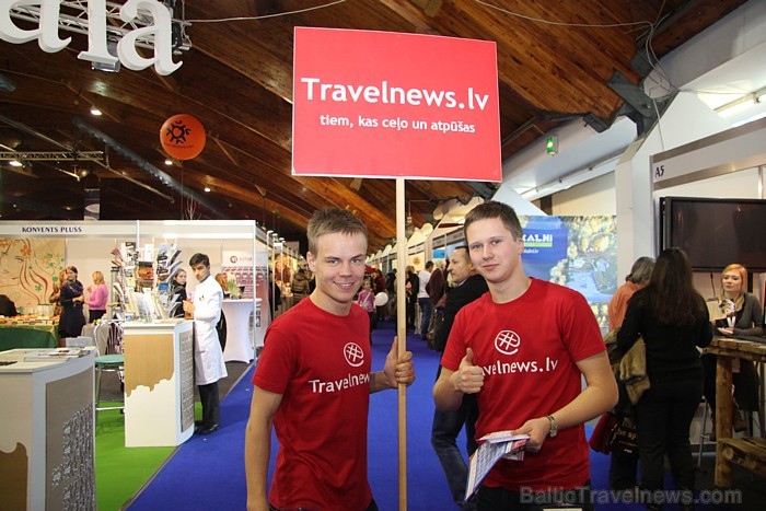 BalticTravelnews.com komanda tūrisma izstādē «Balttour 2013» (8.02-10.02.2013). Foto sponsors: GoAdventure.lv 88487
