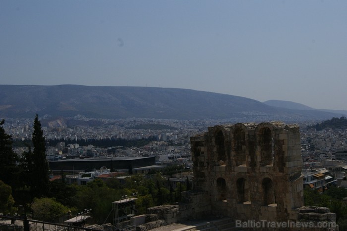 No Akropoles paveras satriecošs skats uz pilsētu. www.visitgreece.gr 88565