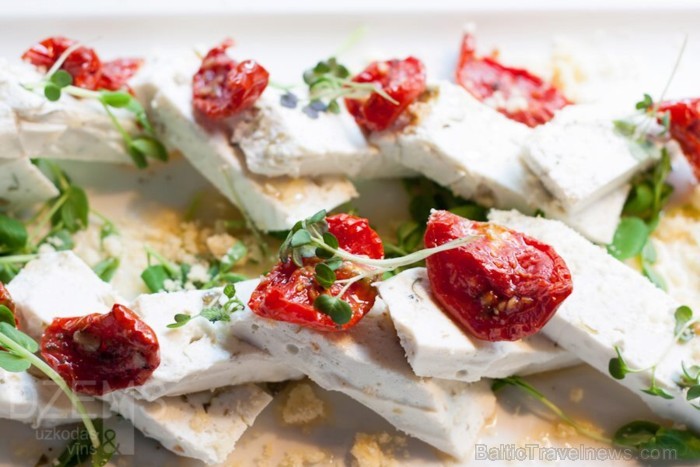 Nesteidzīgs Brunch katru sestdienu no pulksten 11 līdz 16 restorānā Džems E.Birznieka - Upīša ielā 20a. Foto: www.dzems.lv Nesteidzīgs Brunch katru sestdienu no pulksten 11 līdz 16 restorānā Džems E.Birznieka - Upīša ielā 20a. Foto: www.dzems.lv 88993