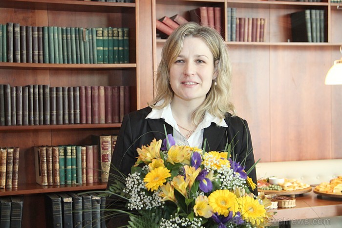 «Čili Pica» vadītāja tirdzniecības centrā «Mols» Sandra Glazunova-Burbo cer, ka picērijas viesiem iepatiksies jaunais interjers «Čili Pica» vadītāja tirdzniecības centrā «Mols» Sandra Glazunova-Burbo cer, ka picērijas viesiem iepatiksies jaunais interjers 89398