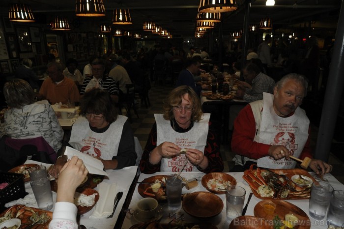 Grupa baudīja STONE CRAB vakariņas - www.traveltime.lv 89452
