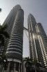 Petronas torņi Kuala Lumpur,  kas ilgu laiku bija pasaulē augstākā celtne - www.traveltime.lv 22