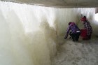 Smiltenes Tepera ezera ūdenskritumā izveidojusies unikāla ledus 