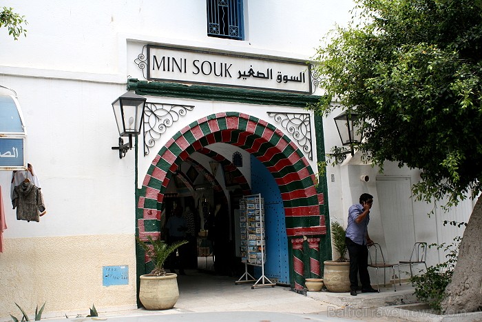 Tirdziņš Mini Souk atrodas uz Tunisijas lielākās salas - Džerbas. Te var ne tikai iegādāties vietējo amatnieku izstrādājumus, bet arī iepazīt Tunisija 90404
