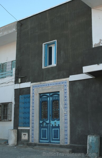Mahdija ir neliela Tunisijas pilsēta, kura atrodas valsts dienvidu piekraste. Mahdija ir klasisks Tunisijas kūrorts ar daudziem zivju restorāniem, bal 90544