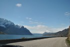 Sognefjords ir pats garākais fjords pasaulē un tiek saukts par fjordu karali. Tas ir 219 kilometru garš, sešus kilometrus plats un līdz pat 1308 metru 20