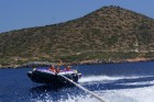 Krētas greznais kūrorts Elunda piedāvā dažādas atrakcijas uz ūdens gan ģimenēm ar bērniem, gan adrenalīna cienītājiem www.visitgreece.gr 13
