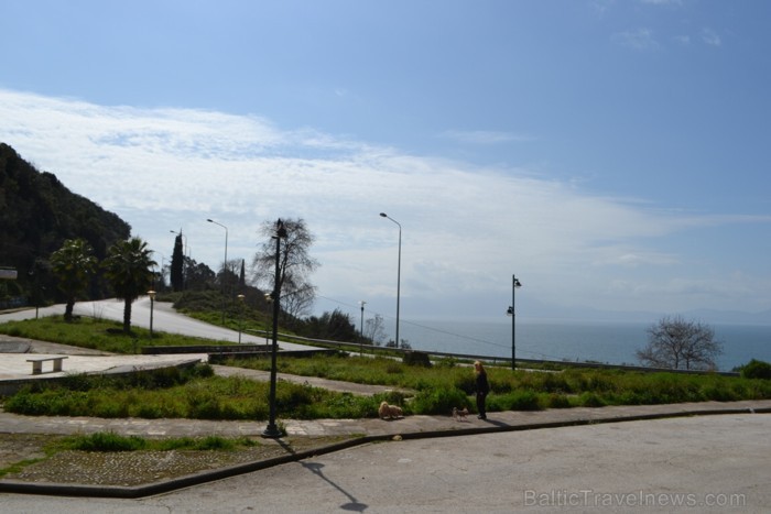 Viena no pieturām, ja mērojat ceļu no Korfu uz Atēnām ar autobusu - Arta www.visitgreece.gr 91425