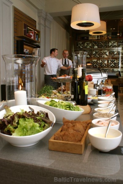 Restorāns Bibliotēka No1 (Tērbatas ielā 2, Rīga) aicina uz vēlajam brokastīm jeb brunch svētdienās no pulksten 11:00 līdz 16:00. Foto: www.restoransbi Restorāns Bibliotēka No1 (Tērbatas ielā 2, Rīga) aicina uz vēlajam brokastīm jeb brunch svētdienās no pulksten 11:00 līdz 16:00. Foto: www.restoransbi 91718