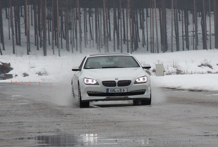 Pirmo reizi Latvijā BMW Alpina piedāvāja 11.04.2013 vienlaicīgi testēt 4 modeļus (D5, B5, B6 un B7) ar www.inchcape-bmauto.lv atbalstu 91801