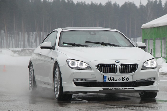 Pirmo reizi Latvijā BMW Alpina piedāvāja 11.04.2013 vienlaicīgi testēt 4 modeļus (D5, B5, B6 un B7) ar www.inchcape-bmauto.lv atbalstu 91805