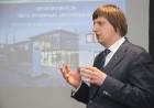 Autocentra Inchcape BM Auto vadītājs Ivars Norvelis iepazīstina ar BMW Alpina vēsturi un šo modeļu biznesu Latvijā, kas ir sācies 2007. gadā 4
