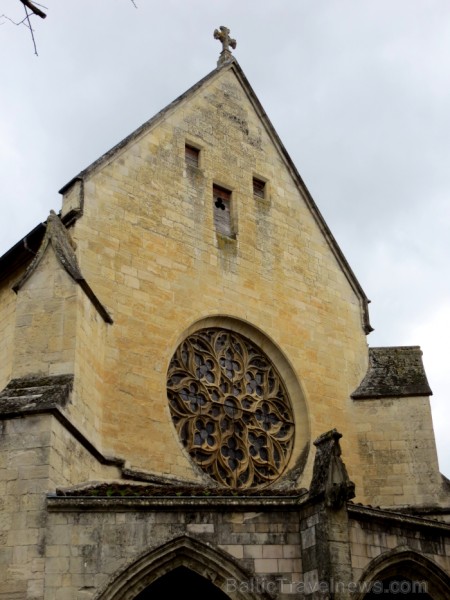 Klosteris Chartreuse St Sauveur ir neaizmirstams 15.gadsimta arhitektūras un vēstures piemineklis. Tas atrodas pilsētā Villefranche-de-Rouergue un ir Klosteris Chartreuse St Sauveur ir neaizmirstams 15.gadsimta arhitektūras un vēstures piemineklis. Tas atrodas pilsētā Villefranche-de-Rouergue un ir 91917