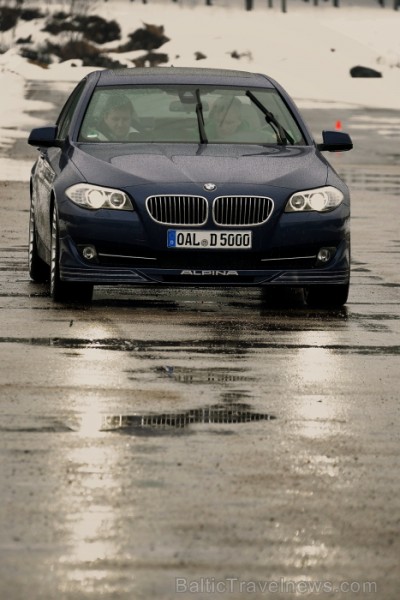 Travelnews.lv redakcija testē BMW Alpina modeļus sporta kompleksā 333. Foto: Juris Ķilkuts, www.fotoatelje.lv 92122