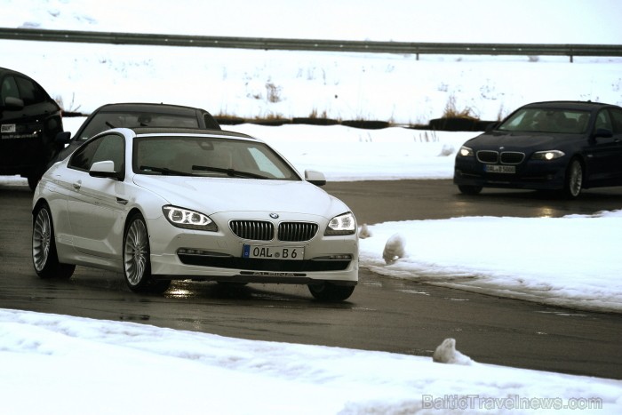 Travelnews.lv redakcija testē BMW Alpina modeļus sporta kompleksā 333. Foto: Juris Ķilkuts, www.fotoatelje.lv 92132
