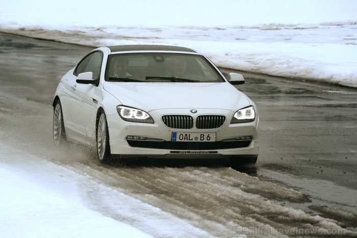 Travelnews.lv redakcija testē BMW Alpina modeļus sporta kompleksā 333. Foto: Juris Ķilkuts, www.fotoatelje.lv 92137