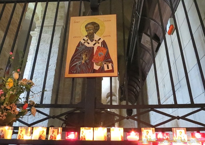 Tulūza ir 4. lielākā Francijas pilsēta, kas ir slavena ar brīnišķīgu renesanses vecpilsētu. Tās ēkas ir celtas no sarkaniem ķieģeļiem. Francūži saka, Tulūza ir 4. lielākā Francijas pilsēta, kas ir slavena ar brīnišķīgu renesanses vecpilsētu. Tās ēkas ir celtas no sarkaniem ķieģeļiem. Francūži saka, 92649