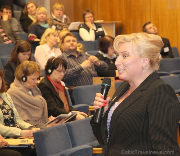 Daugavpils pilsētas domes priekšsēdētajas vietniece Līvija Jankovska ar referātu «Daugavpils - uzticams partneris tūrisma tirgū Austrumbaltijā» Daugavpils pilsētas domes priekšsēdētajas vietniece Līvija Jankovska ar referātu «Daugavpils - uzticams partneris tūrisma tirgū Austrumbaltijā» 93213