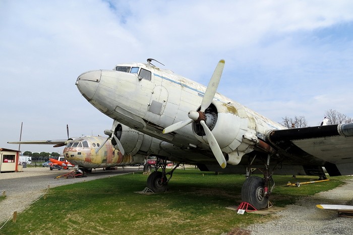 Francijas pilsēta Tulūza lepojas ne tikai ar kultūrvēsturisko mantojumu, bet arī ar Airbus lidmašīnām, kuras būvē tieši šajā pilsētā. Airbus rūpnīcu u 93756