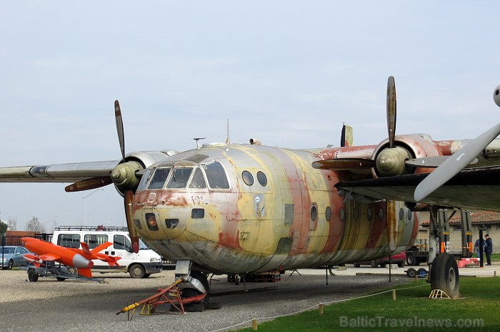 Francijas pilsēta Tulūza lepojas ne tikai ar kultūrvēsturisko mantojumu, bet arī ar Airbus lidmašīnām, kuras būvē tieši šajā pilsētā. Airbus rūpnīcu u 93757