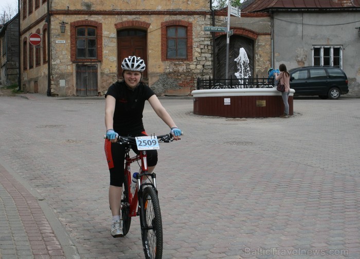 SEB MTB 1. posms Cēsis - Valmiera norisinājās 13.05.2013. Maratona garums- 39 kilometri, kas vijās pa mežiem, pļavām, grāvjiem, grants un asfalta segu SEB MTB 1. posms Cēsis - Valmiera norisinājās 13.05.2013. Maratona garums- 39 kilometri, kas vijās pa mežiem, pļavām, grāvjiem, grants un asfalta segu 93971