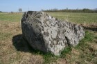 Pastmuižas Venlakmens ir viens no plašāk pazīstamajiem mitoloģiskajiem akmeņiem Latvijā. 22