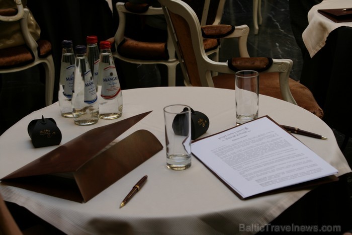 Šogad Grand Palace Hotel ir nolēmusi visus pasākumā saziedotos līdzekļus nodot Ronald McDonald House Charities labdarības fondam Latvijā. Šogad Grand Palace Hotel ir nolēmusi visus pasākumā saziedotos līdzekļus nodot Ronald McDonald House Charities labdarības fondam Latvijā. 94211