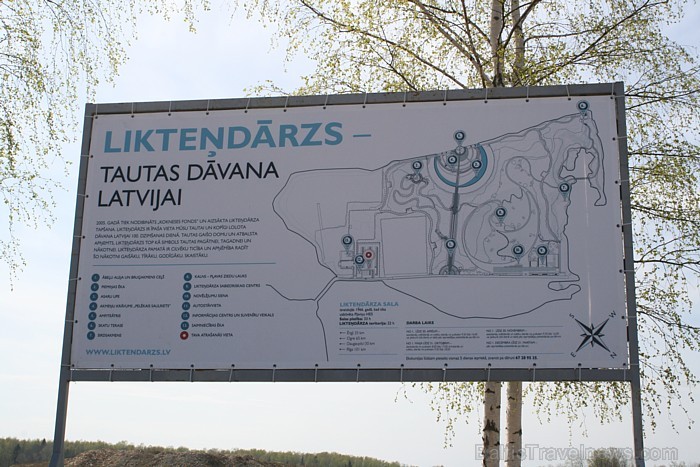 Daugavas loku ieskauts, iepretim Kokneses pilsdrupām top Likteņdārzs - īpaša vieta mūsu tautai un kopīgi lolota dāvana Latvijai 100. dzimšanas dienā. 94319