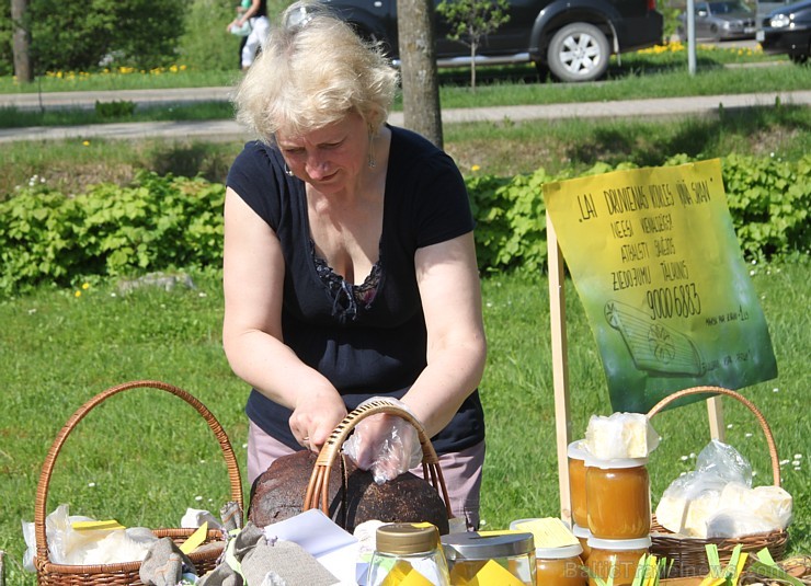 Gulbene 18. maijā aicināja visus interesentus uz vasaras tūrisma sezonas atklāšanu. Foto sponsors: www.milmani.blogspot.com Gulbene 18. maijā aicināja visus interesentus uz vasaras tūrisma sezonas atklāšanu. Foto sponsors: www.milmani.blogspot.com 94482