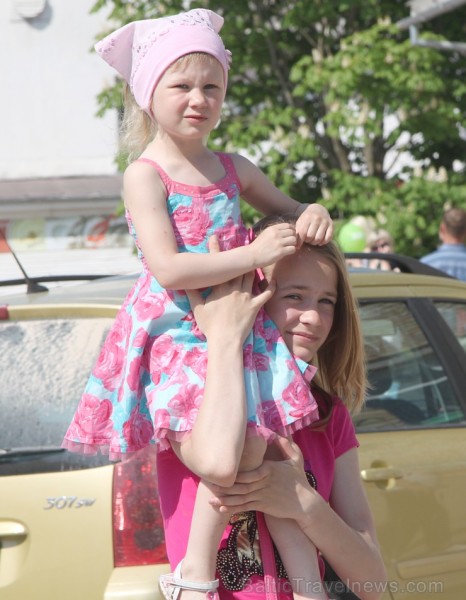 Gulbene 18. maijā aicināja visus interesentus uz vasaras tūrisma sezonas atklāšanu. Foto sponsors: www.milmani.blogspot.com Gulbene 18. maijā aicināja visus interesentus uz vasaras tūrisma sezonas atklāšanu. Foto sponsors: www.milmani.blogspot.com 94491