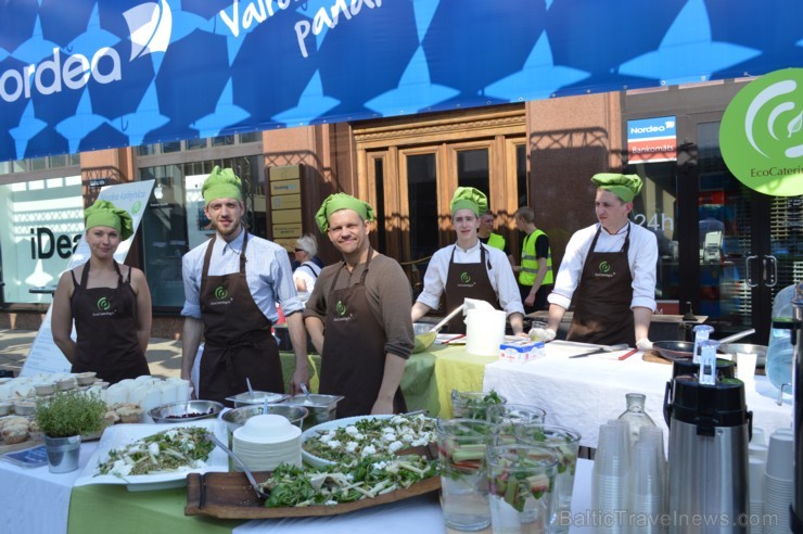 Nordea Rīgas maratona dalībnieku vidū bija redzams arī Atpūtas centra Lido kolektīvs, kam 19.05.2013 maratons bija liels notikums, jo uzņēmumam šī bij Nordea Rīgas maratona dalībnieku vidū bija redzams arī Atpūtas centra Lido kolektīvs, kam 19.05.2013 maratons bija liels notikums, jo uzņēmumam šī bij 94553