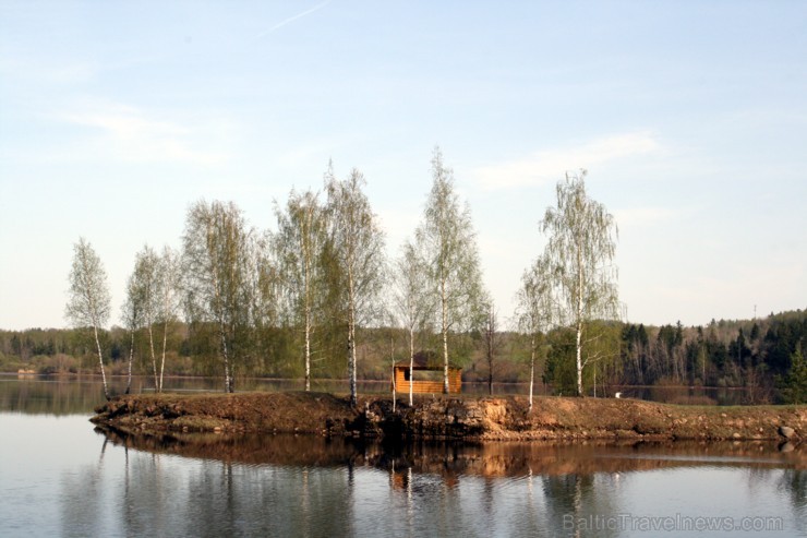 Suvenīri, Pļaviņu TIC, Vikingu laiva Suvenīri, Pļaviņu TIC, Vikingu laiva