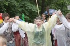 Tautas deju festivāls «Latvju bērni danci veda» Krāslavā 2013 ar lielkocenta «Pār Daugavu saulei roku deva» programmu. Foto sponsors: www.visitkraslav 18