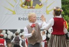 Tautas deju festivāls «Latvju bērni danci veda» Krāslavā 2013 ar lielkocenta «Pār Daugavu saulei roku deva» programmu. Foto sponsors: www.visitkraslav 32
